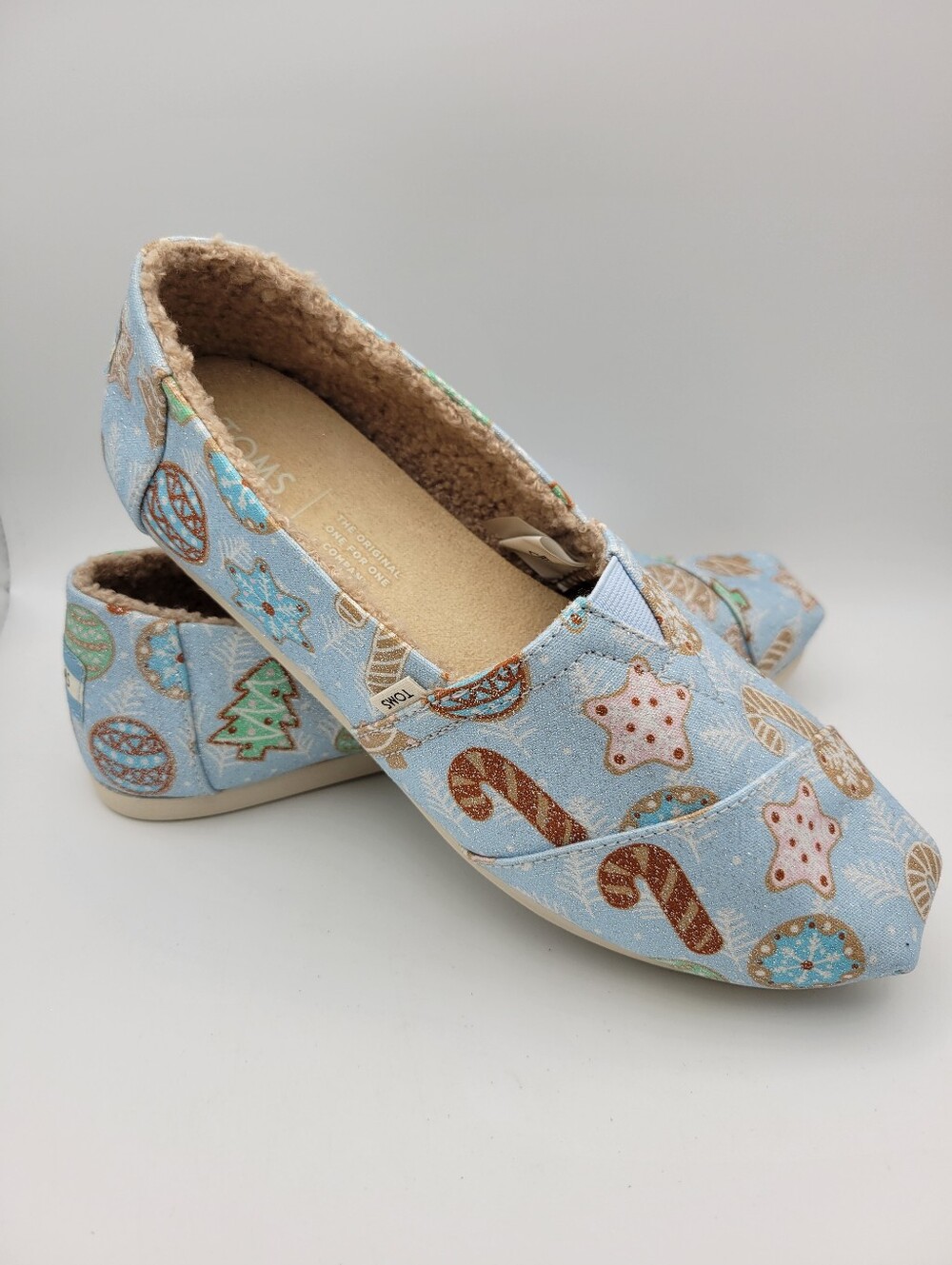 Toms Baby Blue Glitter Sugar Cookie Faux Fur Alpargatas Size 6.5